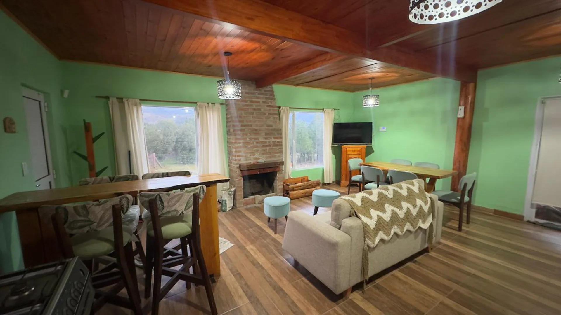 Casa con vista al Cerro Epuyén en Barrio Alto foto 3