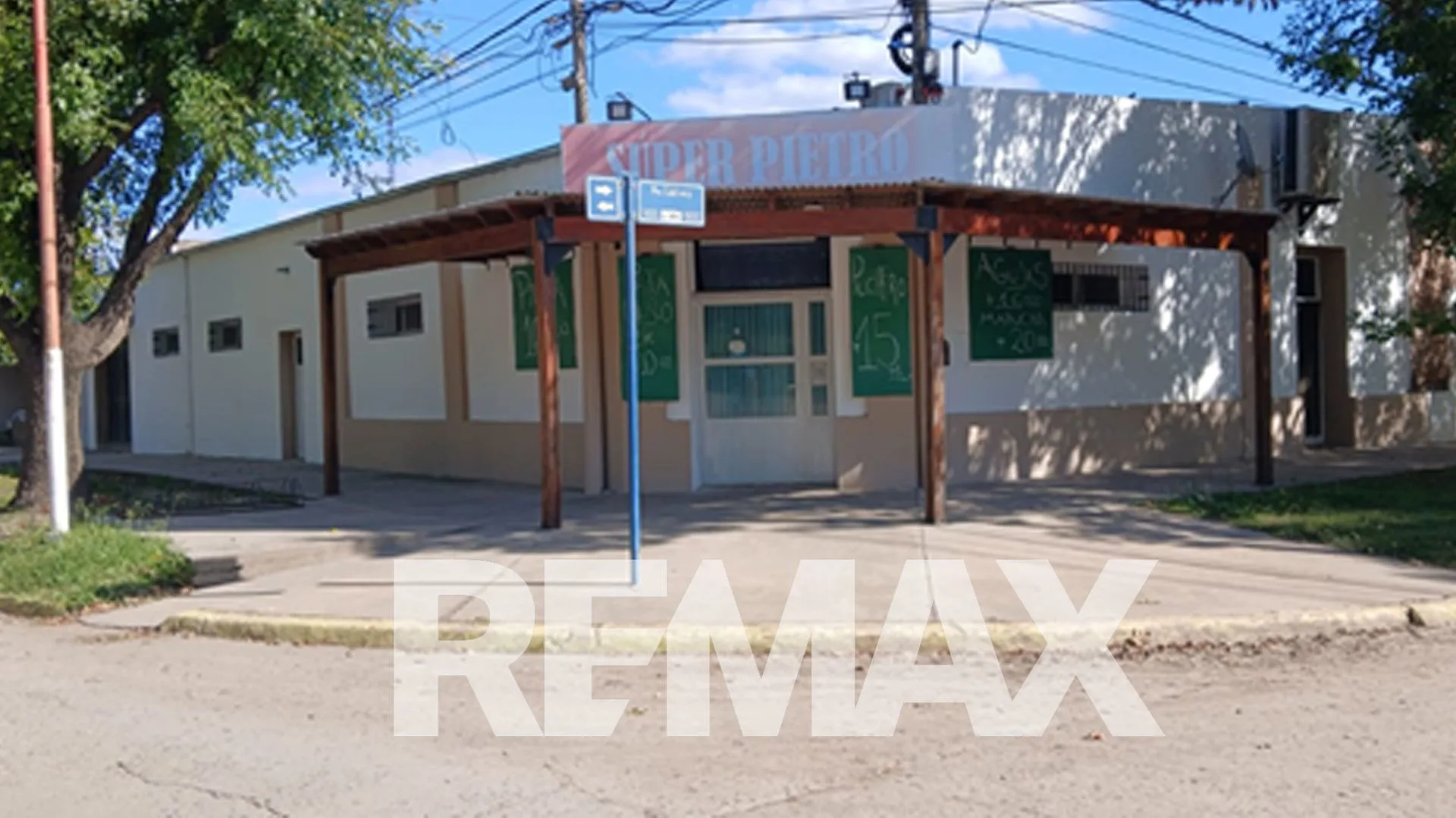 SUPERMERCADO EN FUNCIONAMIENTO+INMUEBLE EN CARRERA
