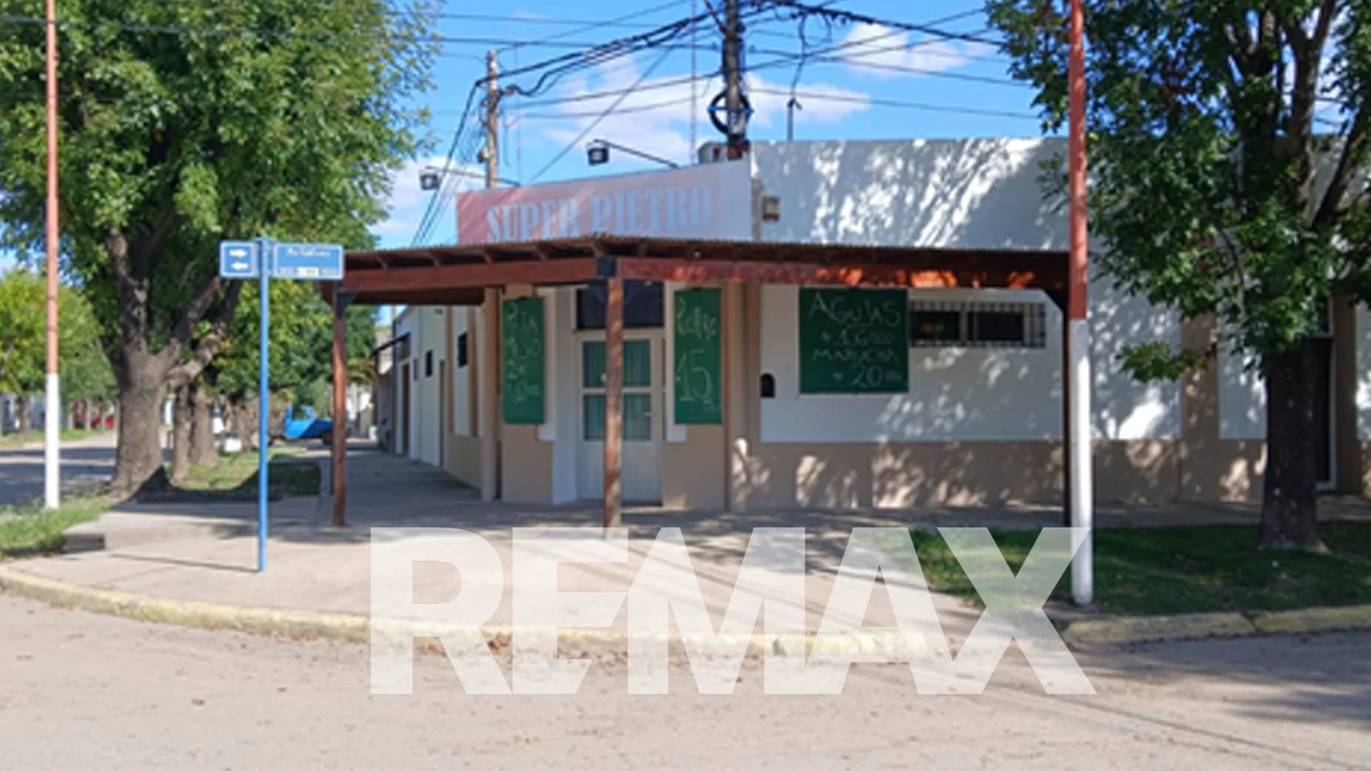 SUPERMERCADO EN FUNCIONAMIENTO+INMUEBLE EN CARRERA foto 2