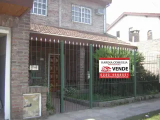 Casa 4 ambientes en venta .Jose C Paz foto 1