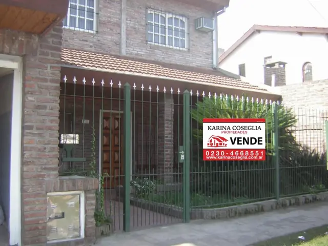 Casa 4 ambientes en venta .Jose C Paz