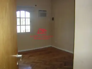 Casa 4 ambientes en venta .Jose C Paz foto 5