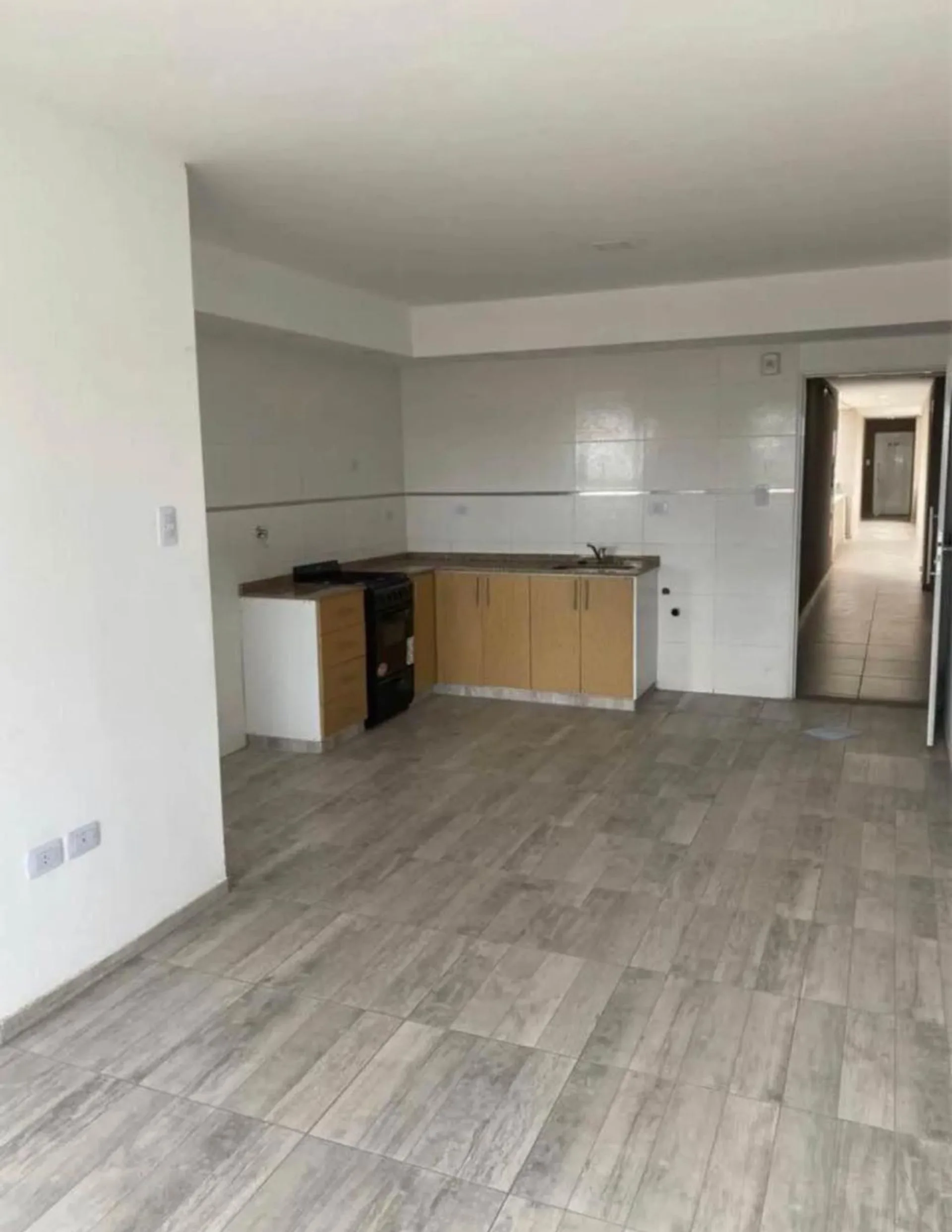 VENDO DEPARTAMENTO UN DORMITORIO  ZONA CIUDADELA foto 4