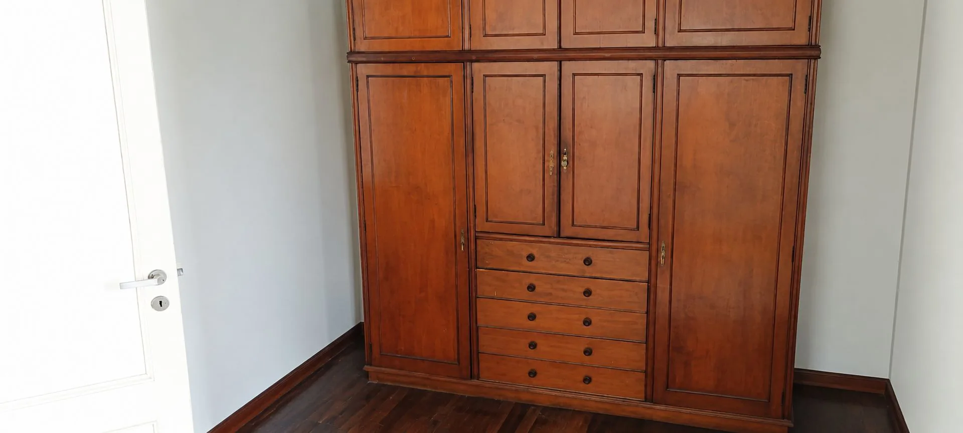 VENTA DEPTO 3 AMBIENTES CON CREDITO, a reciclar foto 3