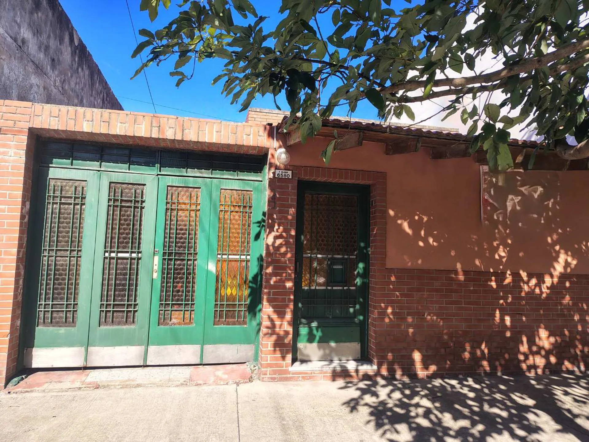 Casa en Venta Lote Propio Cochera Villa Lugano foto 2