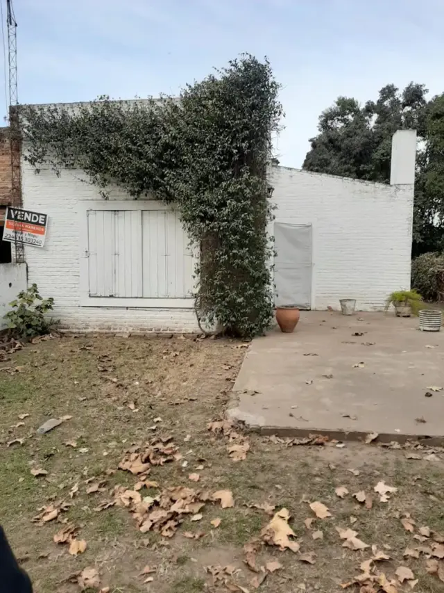 Si buscas tranquilidad, tenemos la mejor opción  Gobernador Ugarte, un pueblo a pocos km de la ciudad de Chivilcoy, acceso en excelente estado.