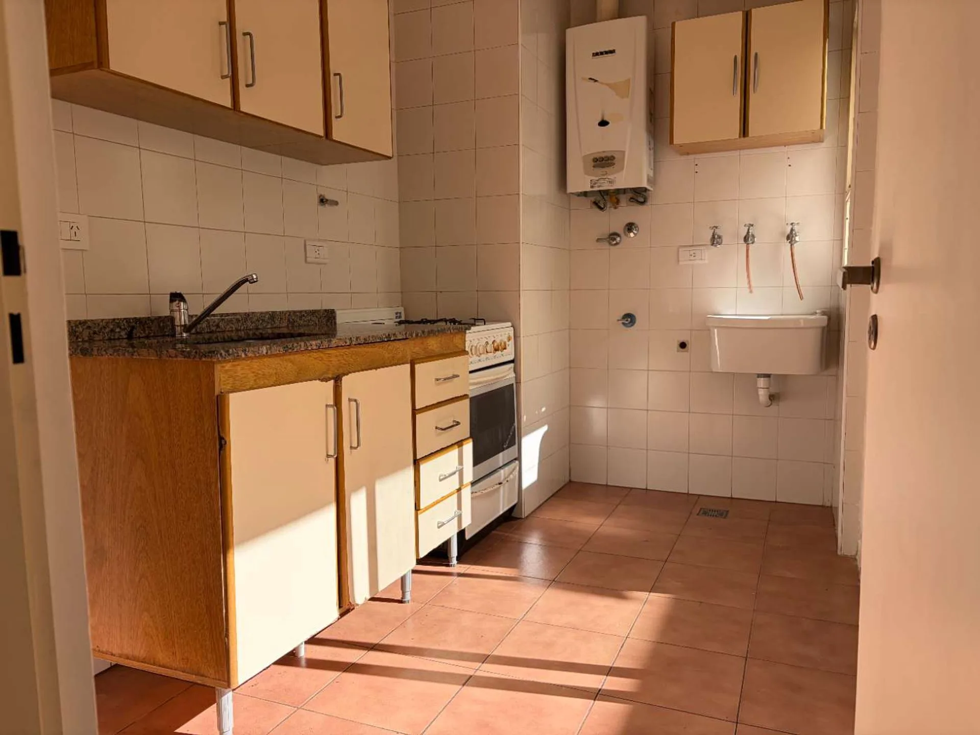 ALQUILER 2 AMB c/PATIO Y PARRILLA - VILLA CRESPO foto 2