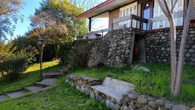 Venta casa en Rio Ceballos 3 dormitorios