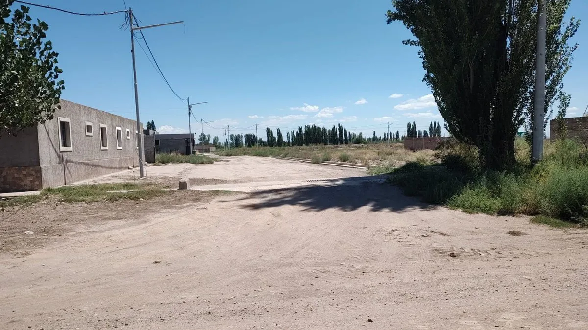 LOTE DE 382M² EN VENTA EN LA CONSULTA, SAN CARLOS foto 3