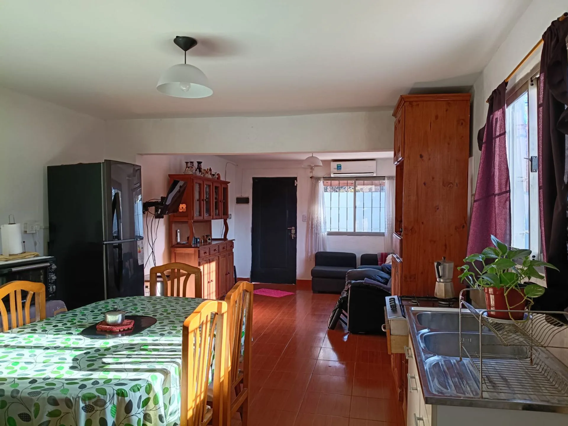 Casa en Venta Excelente acceso De Vicenzo Grande foto 3