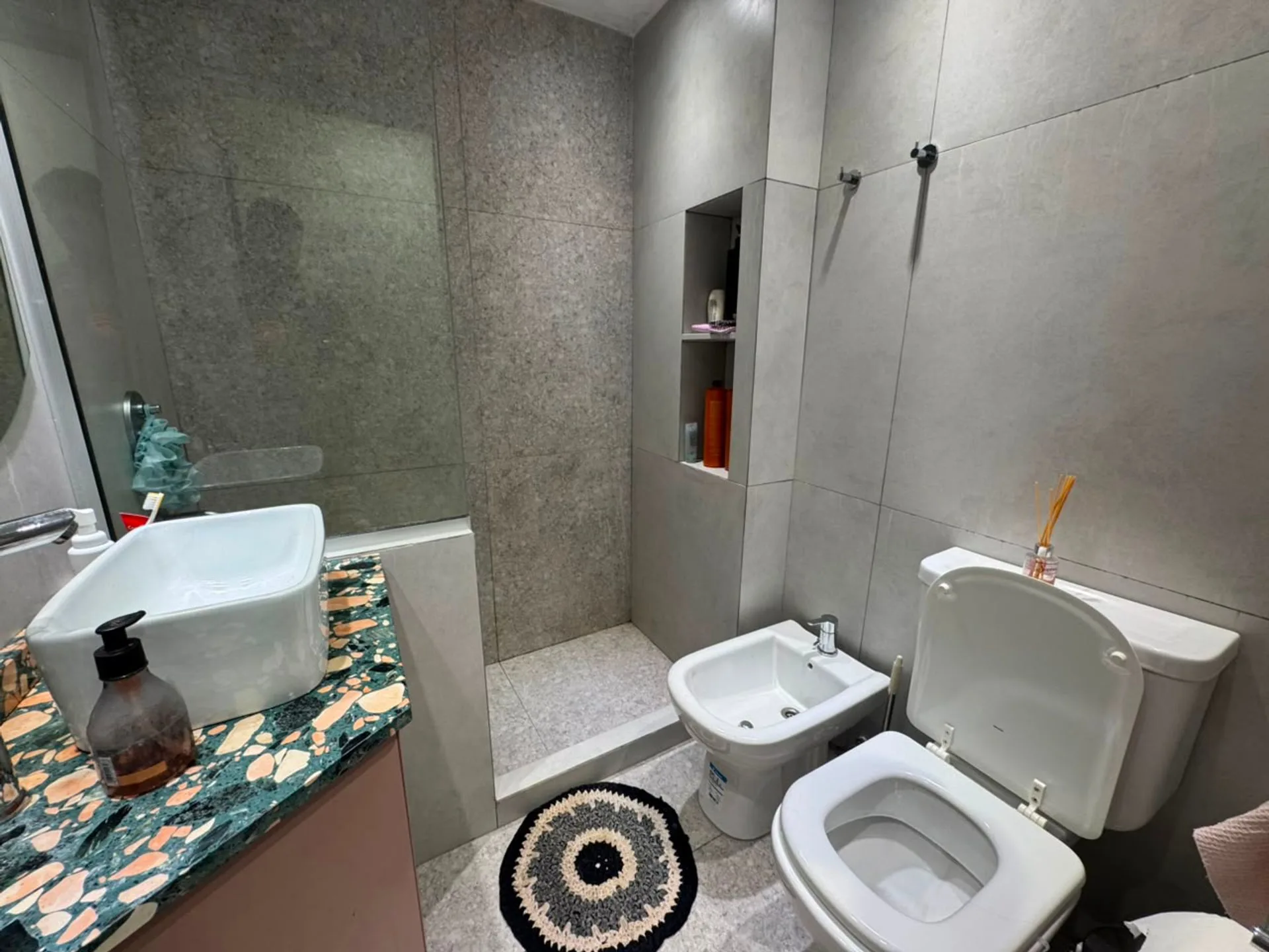 SE VENDE DPTO PLANTA BAJA DOS DORMITORIOS Y PATIO foto 5