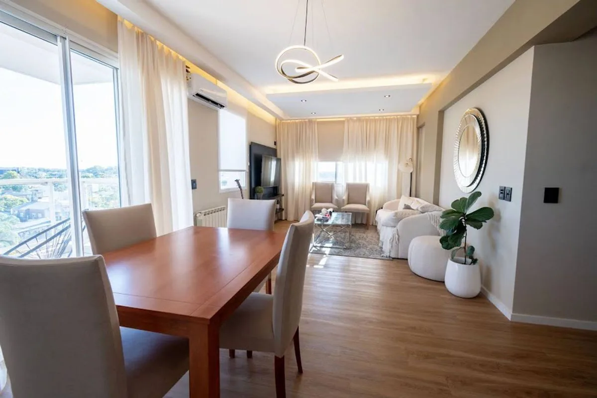 EXCELENTE DPTO. EN VENTA 2 DOR, 2 BAÑOS. COCHERA foto 3