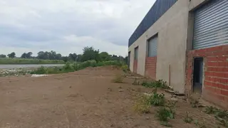 GALPON INDUSTRIAL EN ALQUILER - foto 1