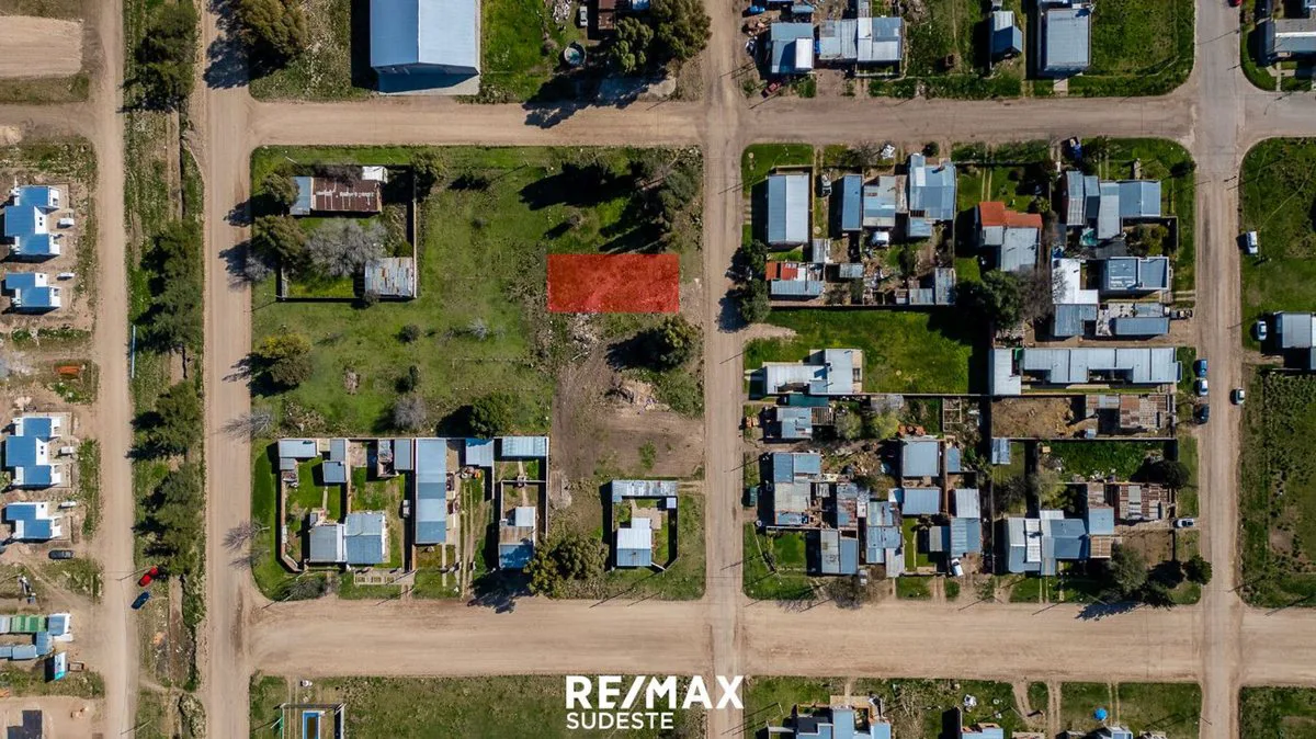 Terreno en venta ideal galpon o vivienda foto 3