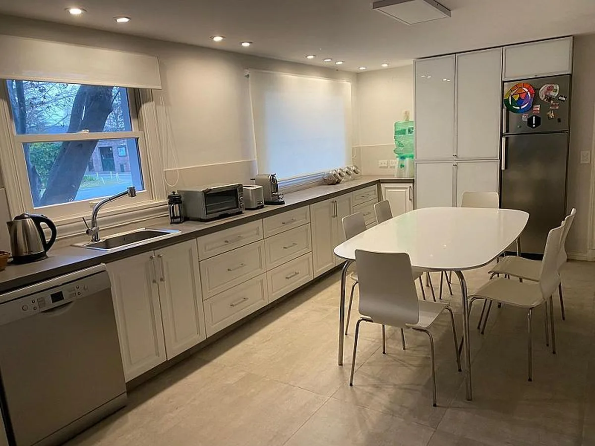 Uruguay 3241 lote 41 foto 4