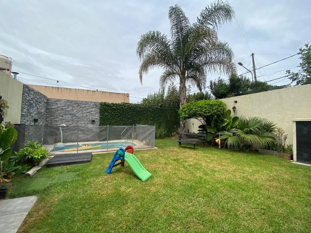CASA 3 AMBIENTES VENTA HURLINGAM APTO CREDITO foto 2