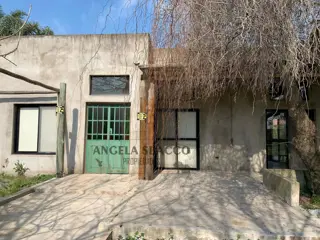 Angela Sbacco Propiedades Vende: Casa en Sakura foto 1