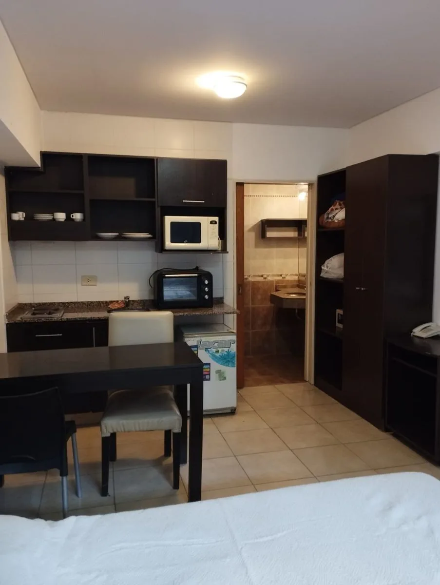 Studio apartment in Núñez – photo 15 of 18
