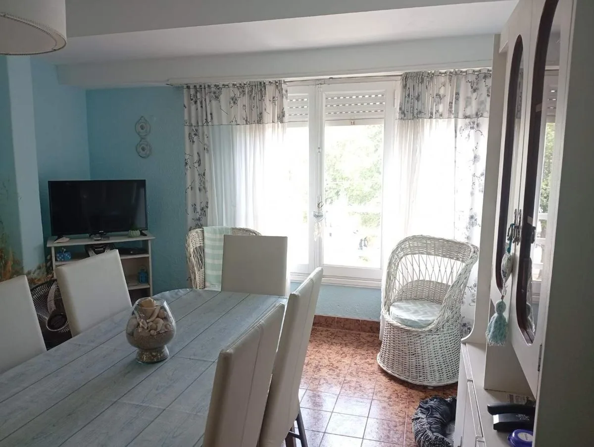 VENTA DEPARTAMENTO 2 AMB  AL FRENTE MIRAMAR foto 3