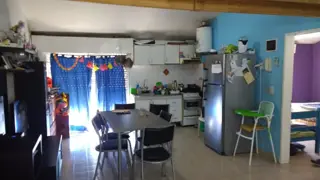 EXCELENTE PROPIEDAD UBICADO EN EL CENTRO DE GARIN, DEPARTAMENTO DOS AMBIENTES Y MEDIO AMPLIO EN PRIMER PISO, COCHERA CUBIERTA, PATIO PARQUE, PARRILLA, foto 1
