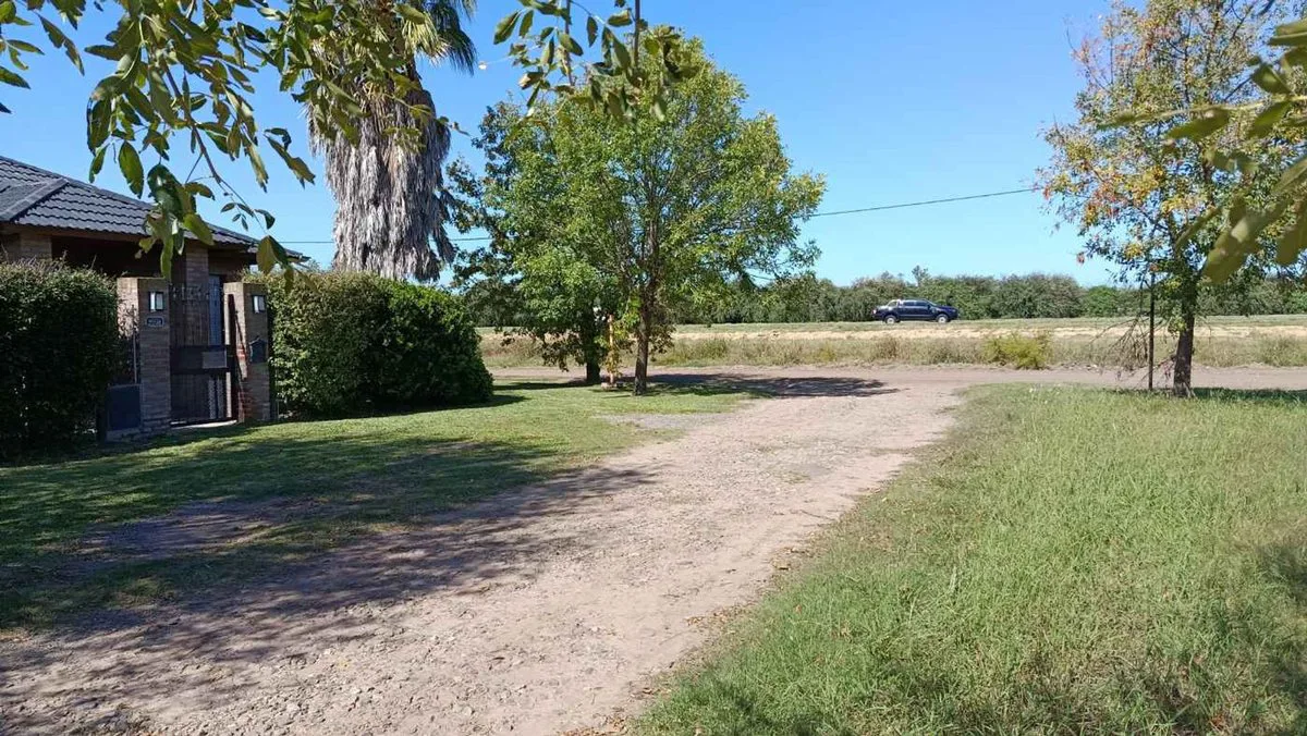 VENTA TERRENO PUNTA CHACRA SOBRE AUTOPISTA 753 M2 foto 3