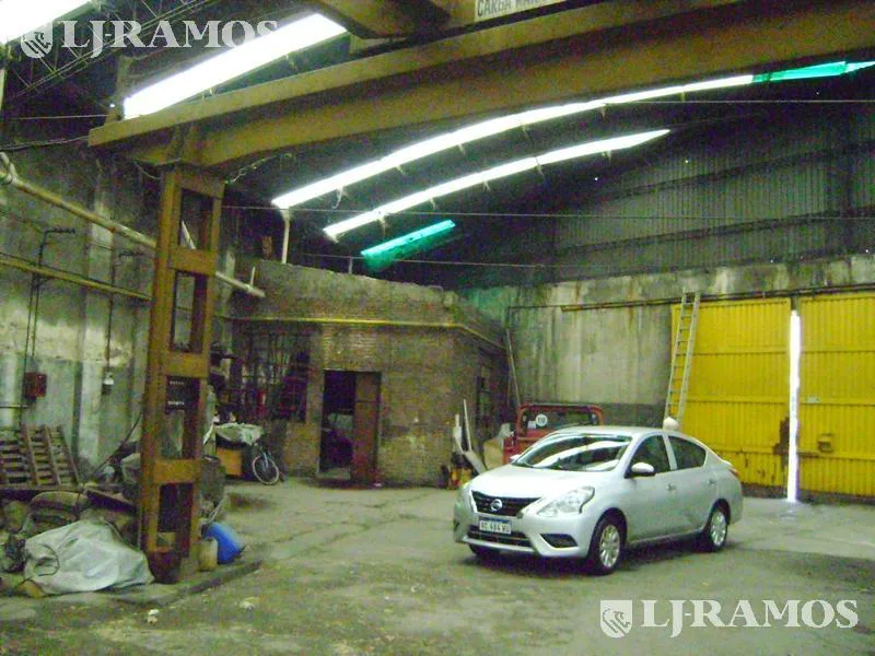 Depósito en Venta en Avellaneda foto 3