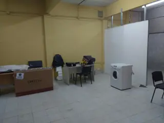 Venta local 110 metros 2 de losa apto comercial oficina deposito en Ituzaingo foto 4