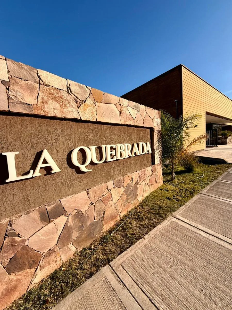 Casa en Venta - Bº Privado La Quebrada - Luján foto 2