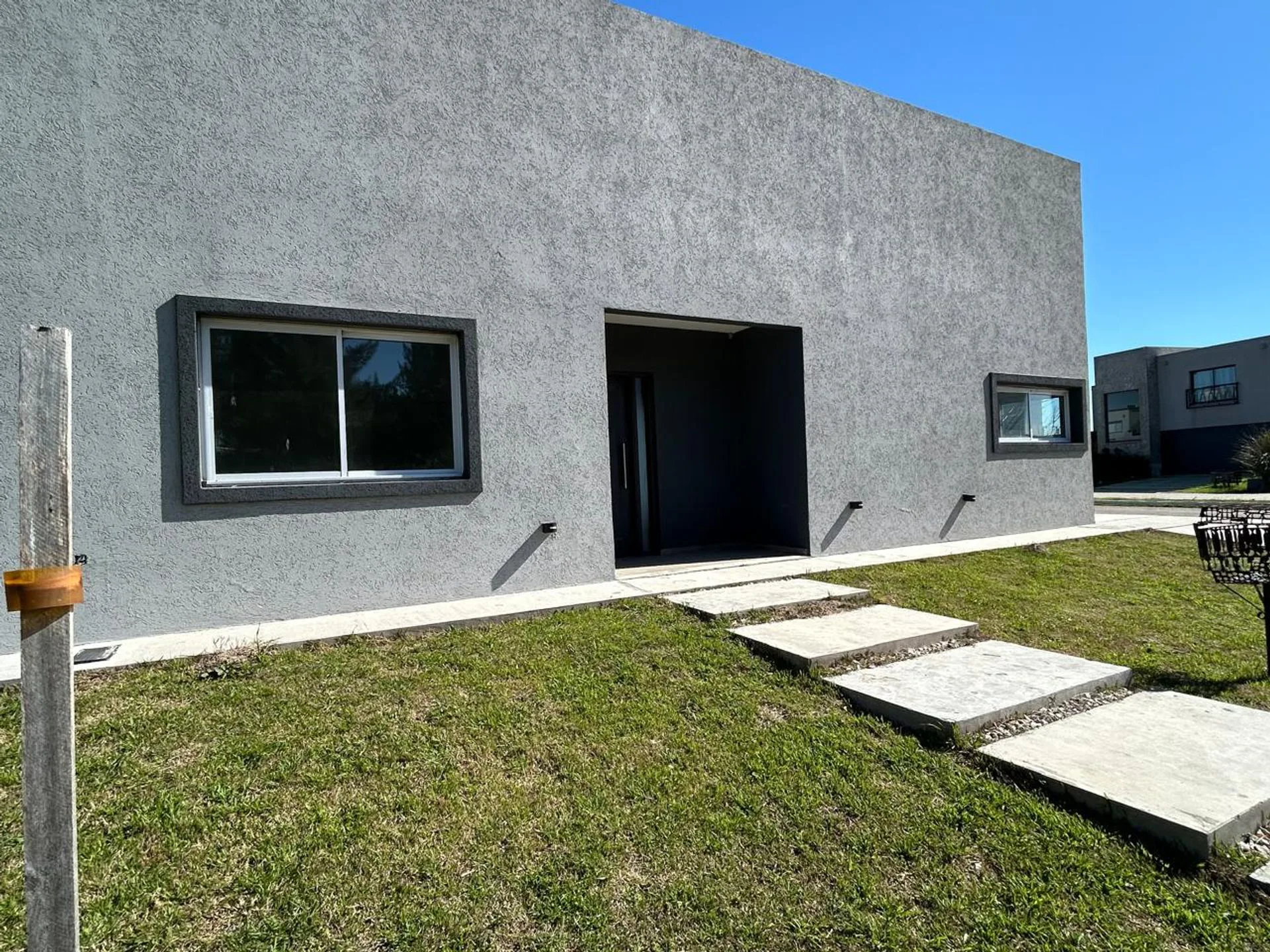 Casa de 4 ambientes en Venta en Canning foto 2