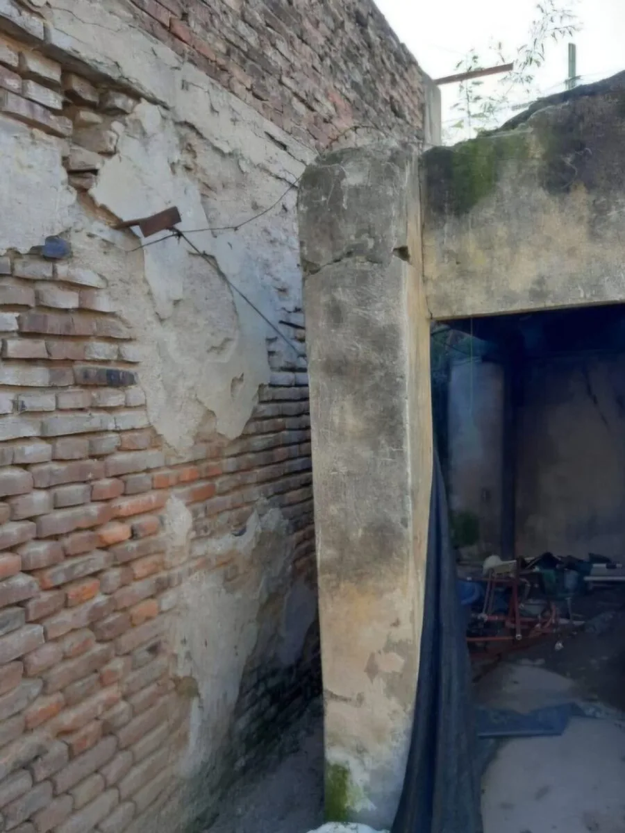 LOTE EN VENTA EN MORON IDEAL INVERSOR foto 5