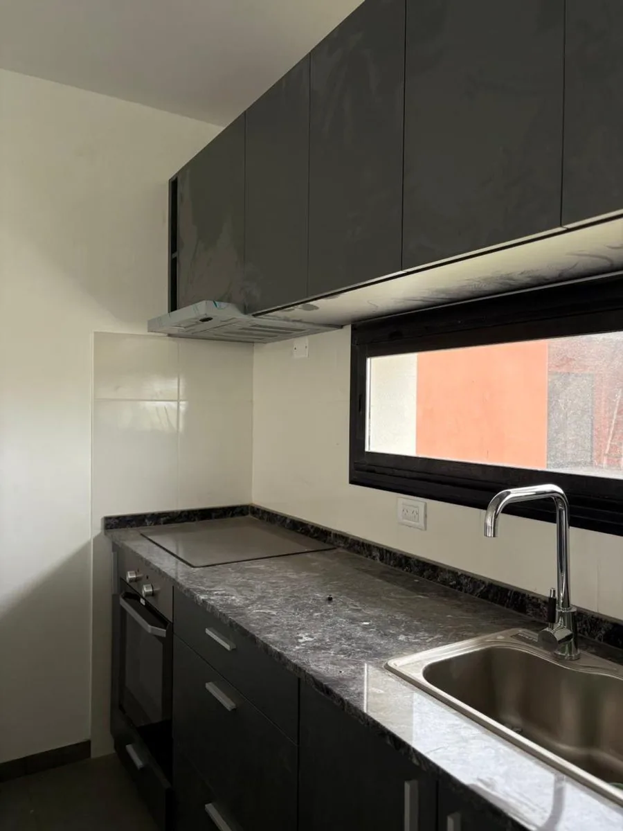 CASA EN VENTA A ESTRENAR LA FEDERALA, LOBOS foto 4
