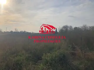 GRAN LOTE EN ESQUINA , SOBRE AV DE LOS INMIGRANTES , ESCOBAR foto 1