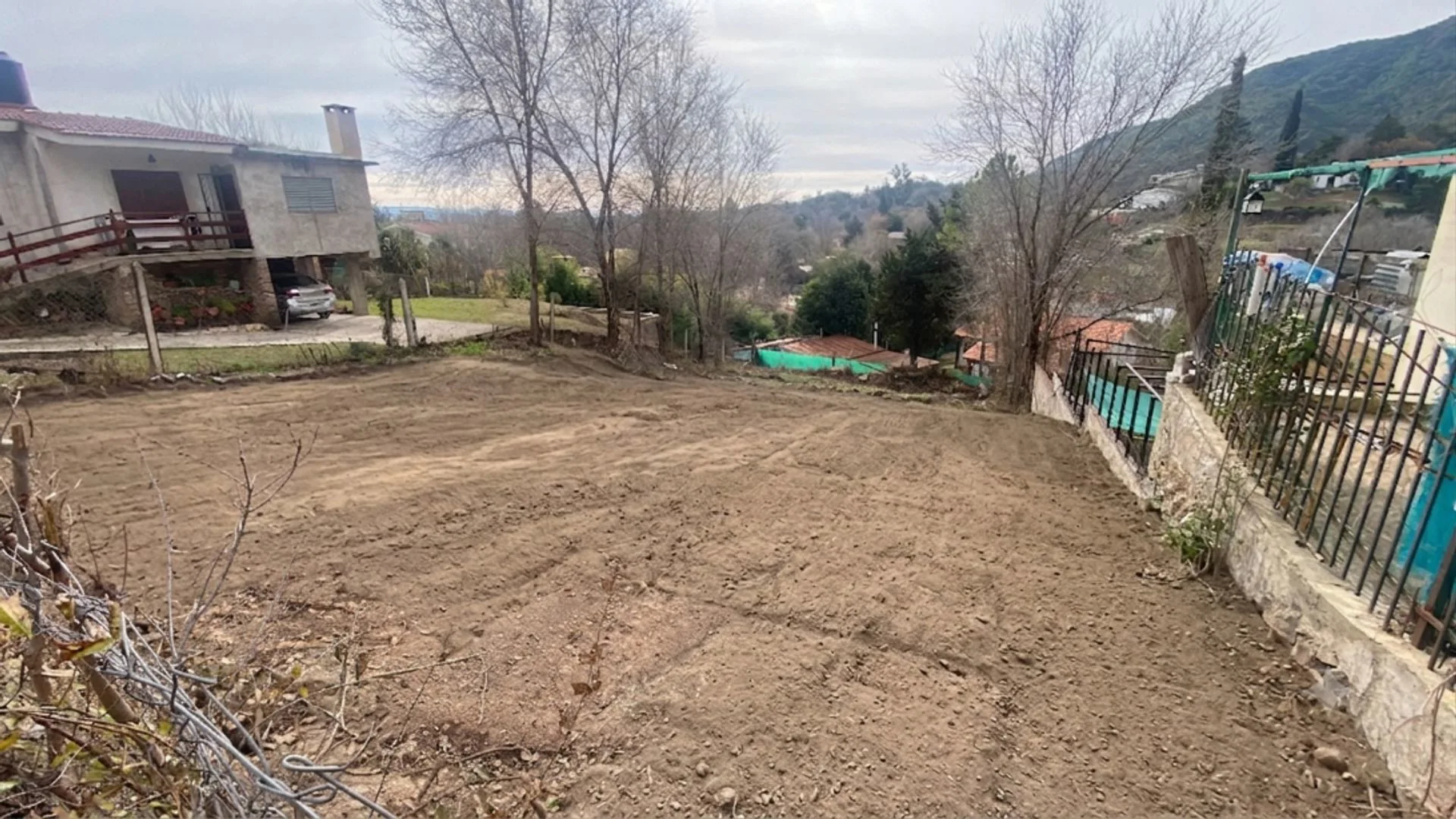 VENDE PERMUTA TERRENO ESCRITURA VILLA CARLOS PAZ! foto 4