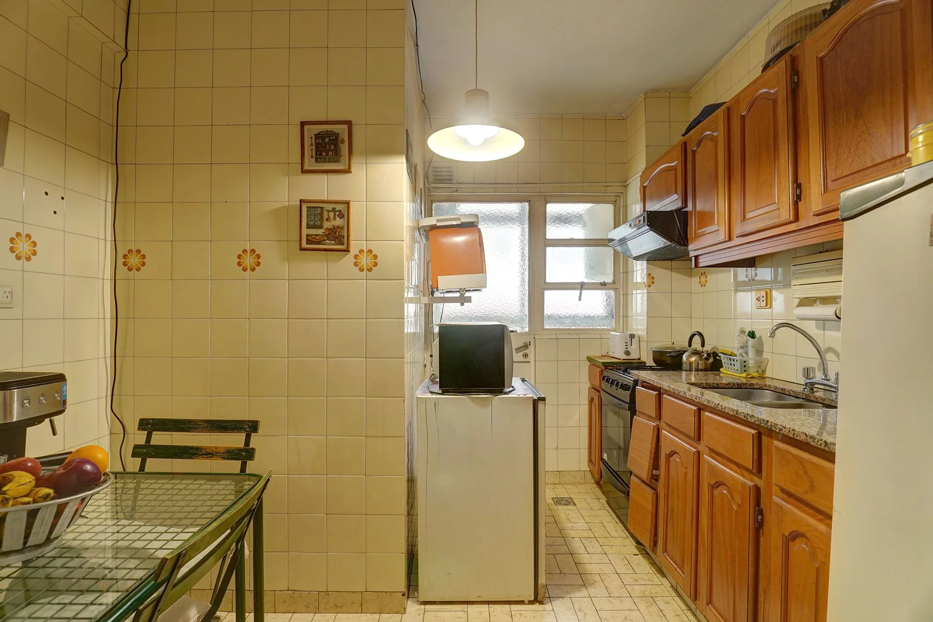Venta Dpto. de 4 Ambientes con cochera en Boedo foto 3