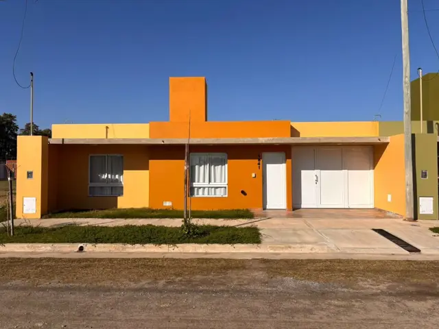 VENTA CASA A ESTENAR -PALMARES 4