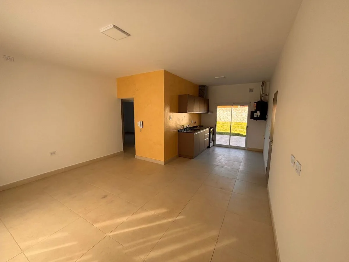 VENTA CASA A ESTENAR -PALMARES 4 foto 2