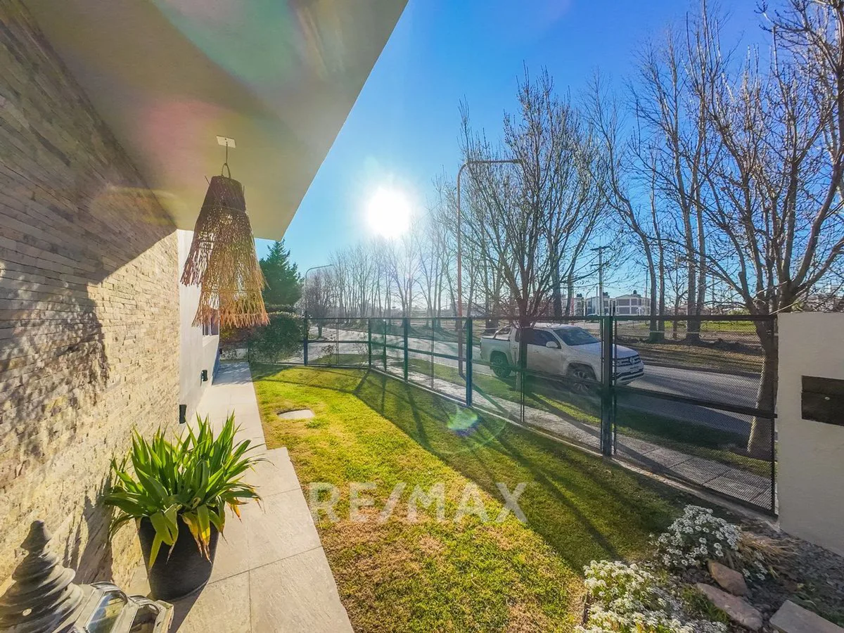 CASA NIVEL GERENCIAL - MANZANAR MILLENIUM - CIPOLL foto 3