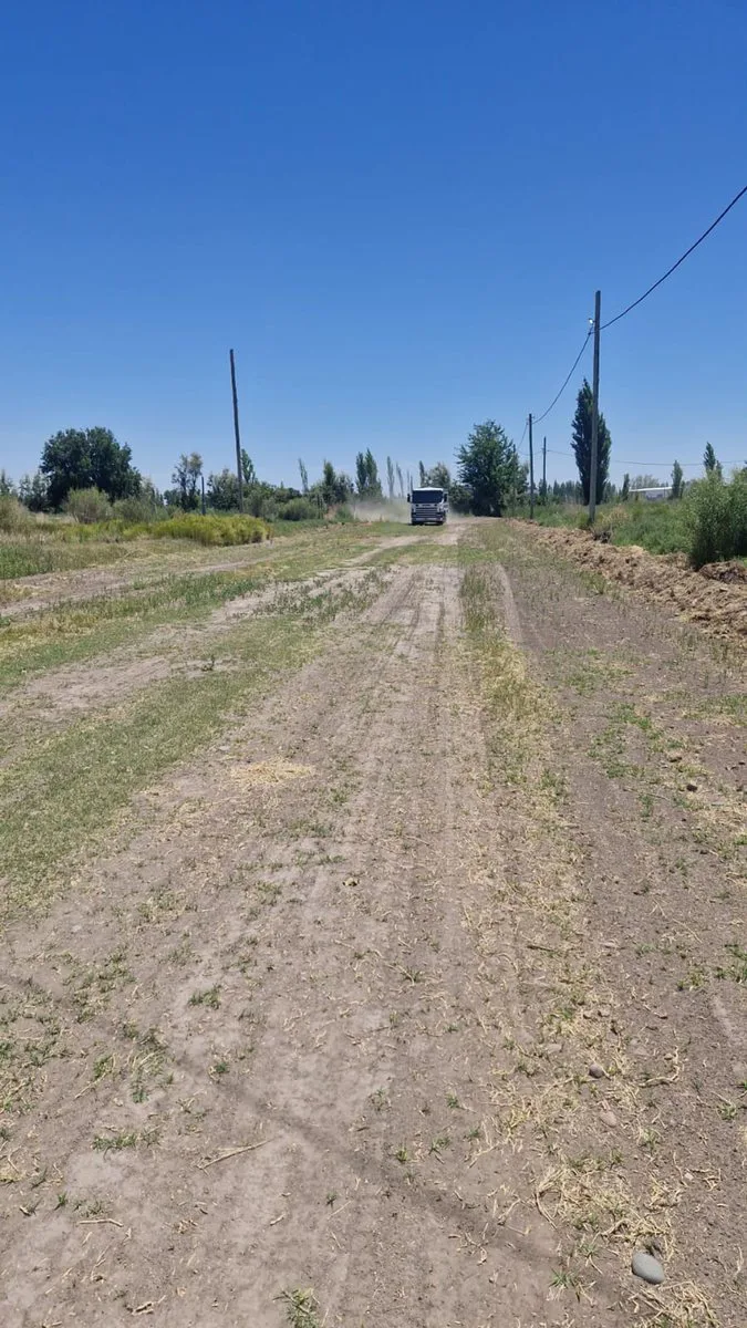 LOTE DE 1000M² EN VENTA EN RODEO DEL MEDIO/MAIPU foto 3