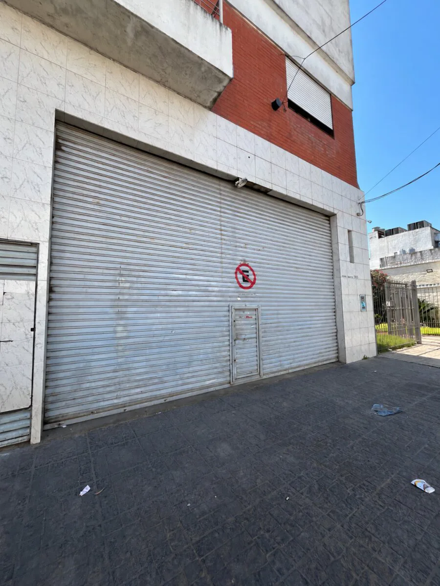 Alquiler Local en San Justo a metros de Av Monseñor Bufano