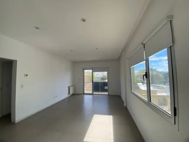 DEPARTAMENTO VENTA 1 DORMITORIO ASCENSOR Y PILETA