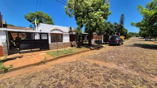 CASA DE 3 DORMITORIOS EN BARRIO JUDICIAL. APTA CRÉDITOHIPOTECARIO.OPORTUNIDAD PARA ADQUIRIR SU PRIMER INMUEBLE.- foto 1