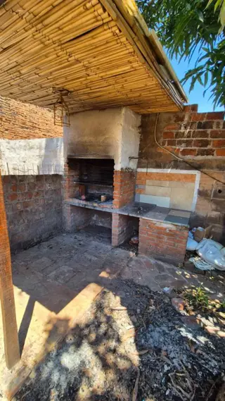 CASA DE 3 DORMITORIOS EN BARRIO JUDICIAL. APTA CRÉDITOHIPOTECARIO.OPORTUNIDAD PARA ADQUIRIR SU PRIMER INMUEBLE.- foto 4