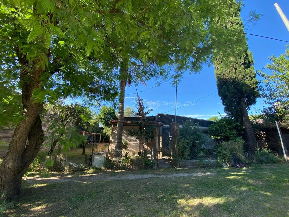 Amplia casa en venta, Santo Tome. foto 2