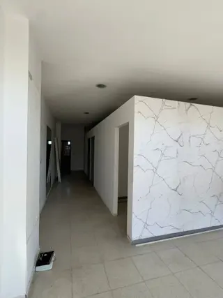 Local comercial  de 59 m2 a metros de Av Pte Peron, excelente ubicacion foto 4