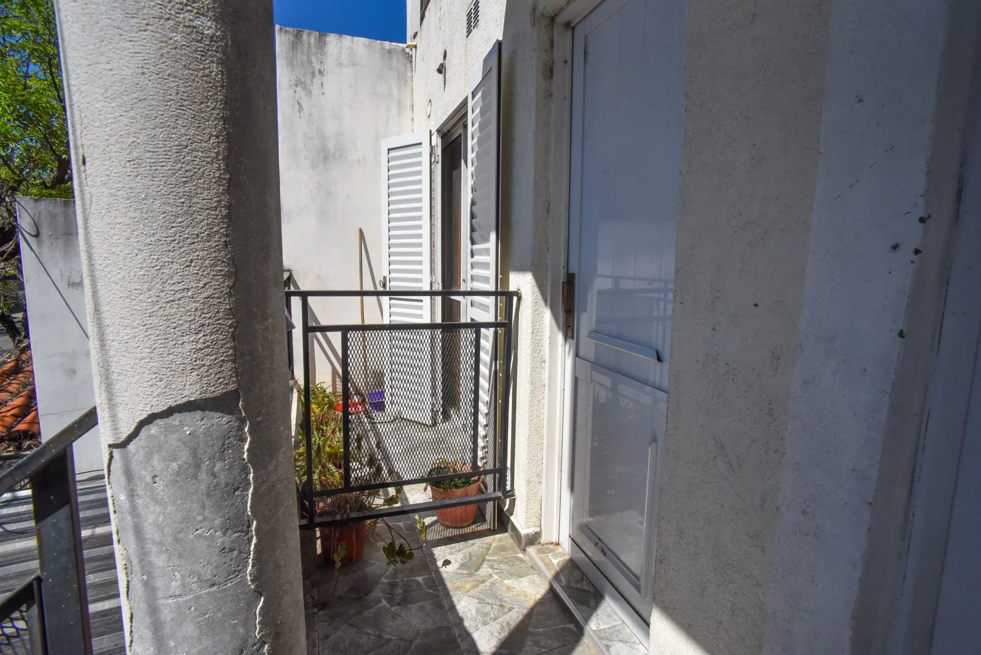 Dpto tipo Dúplex 2 dorm 2 balcones 2 baños foto 4