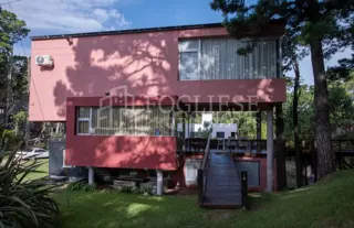 Casa de 4 ambientes en Venta Mar de las Pampas foto 2