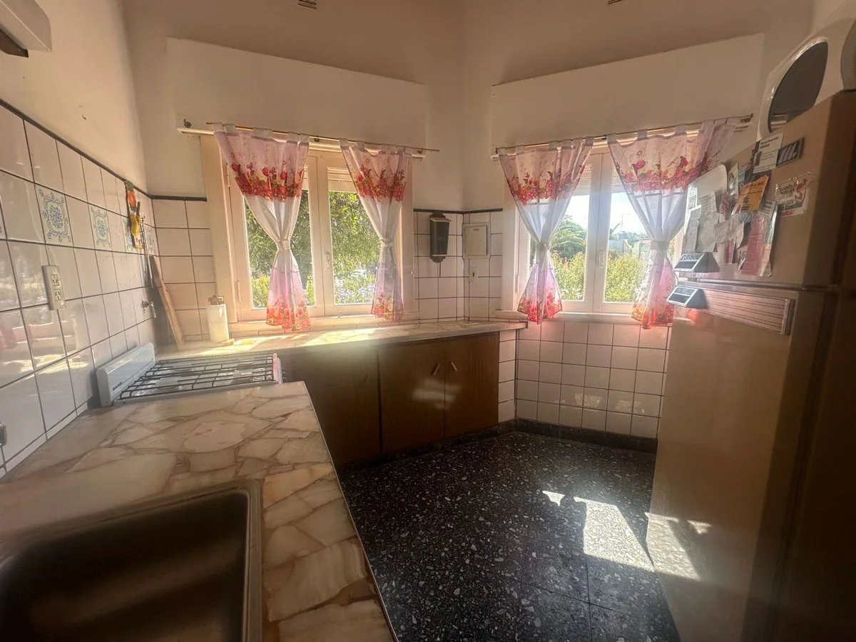 Venta Casa 3 Amb. Mar del Sud. Excelente Ubicacion foto 3