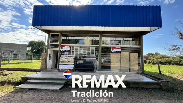 LOCAL COMERCIAL CON GALPON- VENTA - MAKALLE