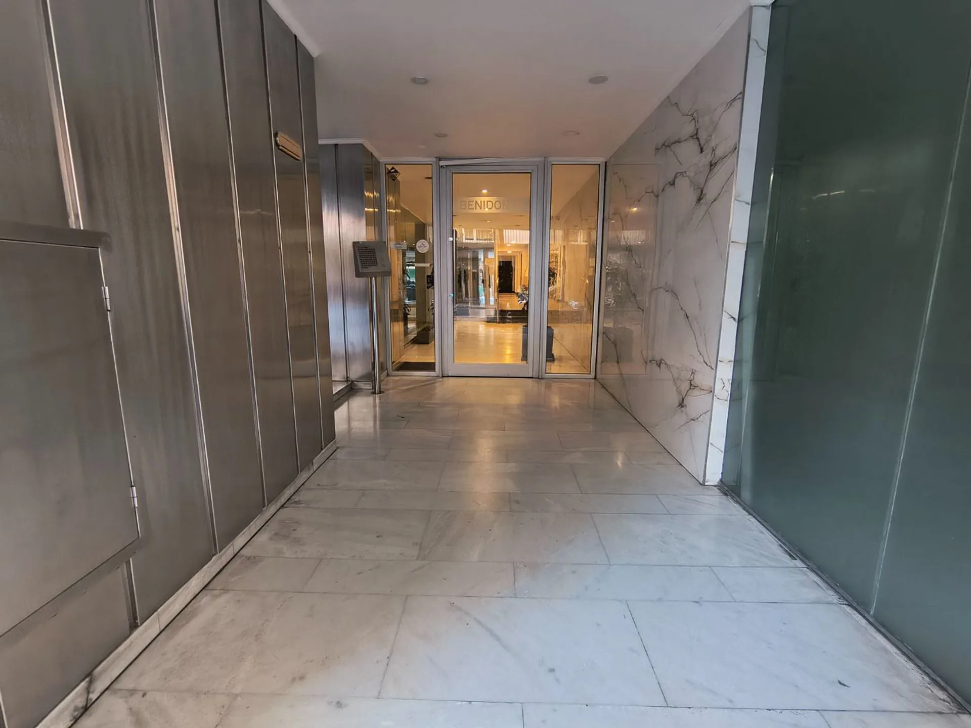 DPTO 2 AMB EN VENTA ZONA E/ CASINO Y PASEO ALDREY foto 3