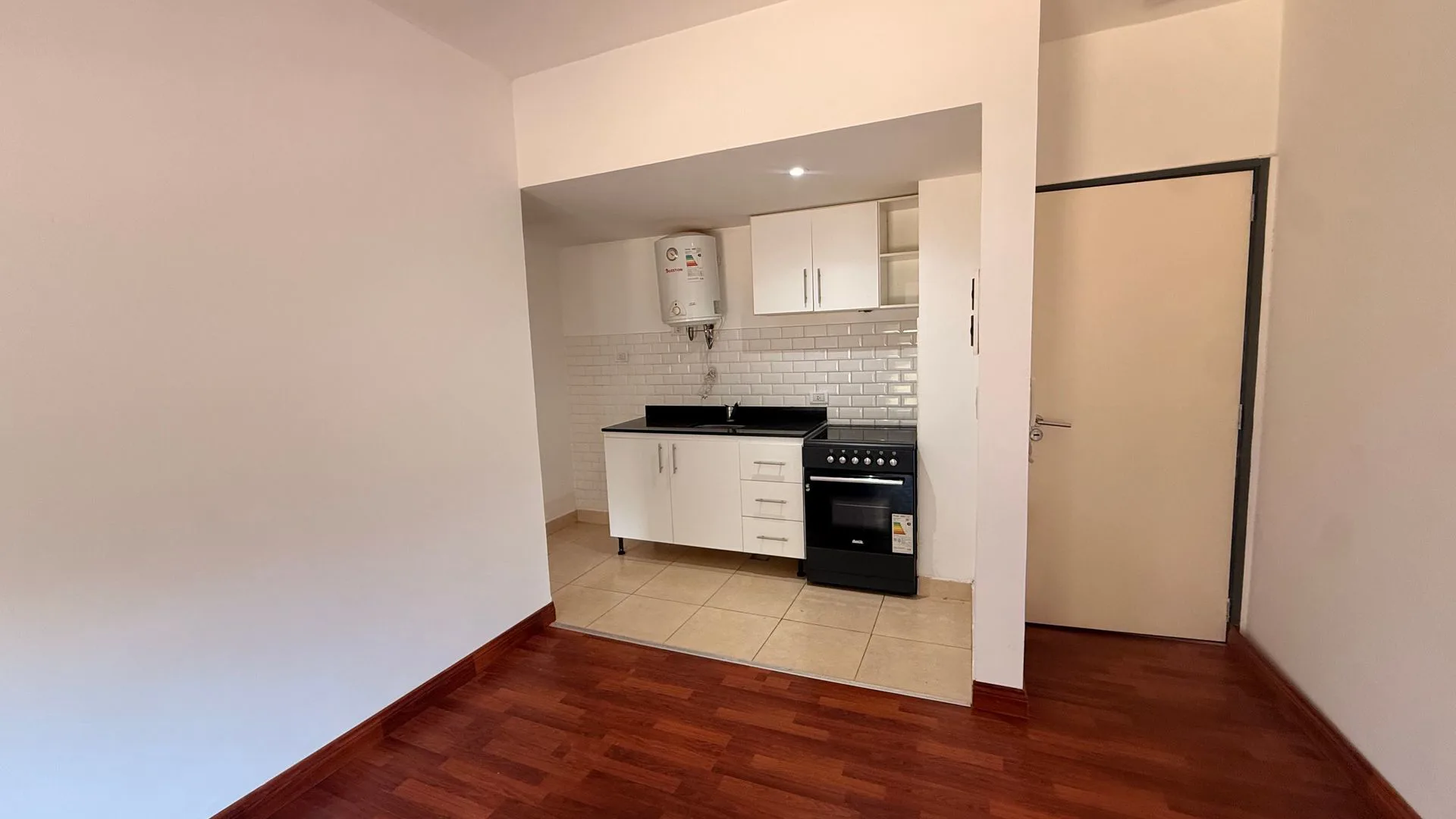 VENTA DEPARTAMENTO 2 AMB COCHERA AMENITIES MORENO foto 2